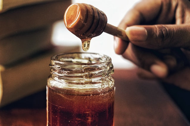Liquid Gold: Unveiling the Remarkable Health Benefits of Honey